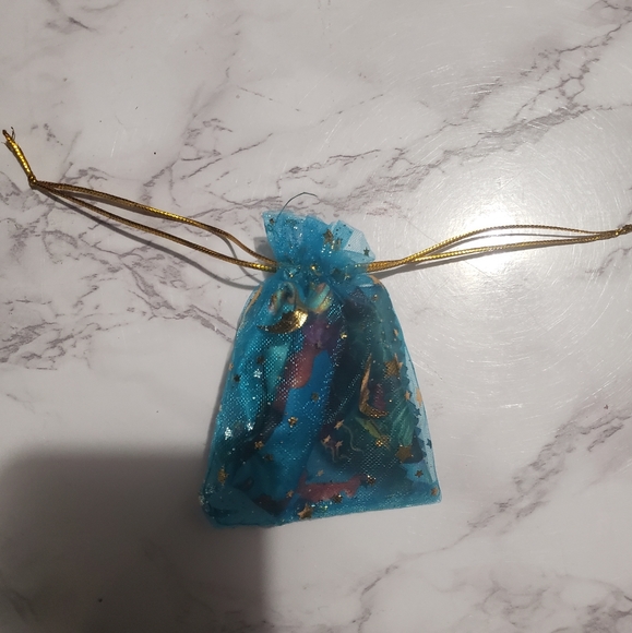 Fable, double sided cleaning cloth, Owlcrate - Picture 3 of 3